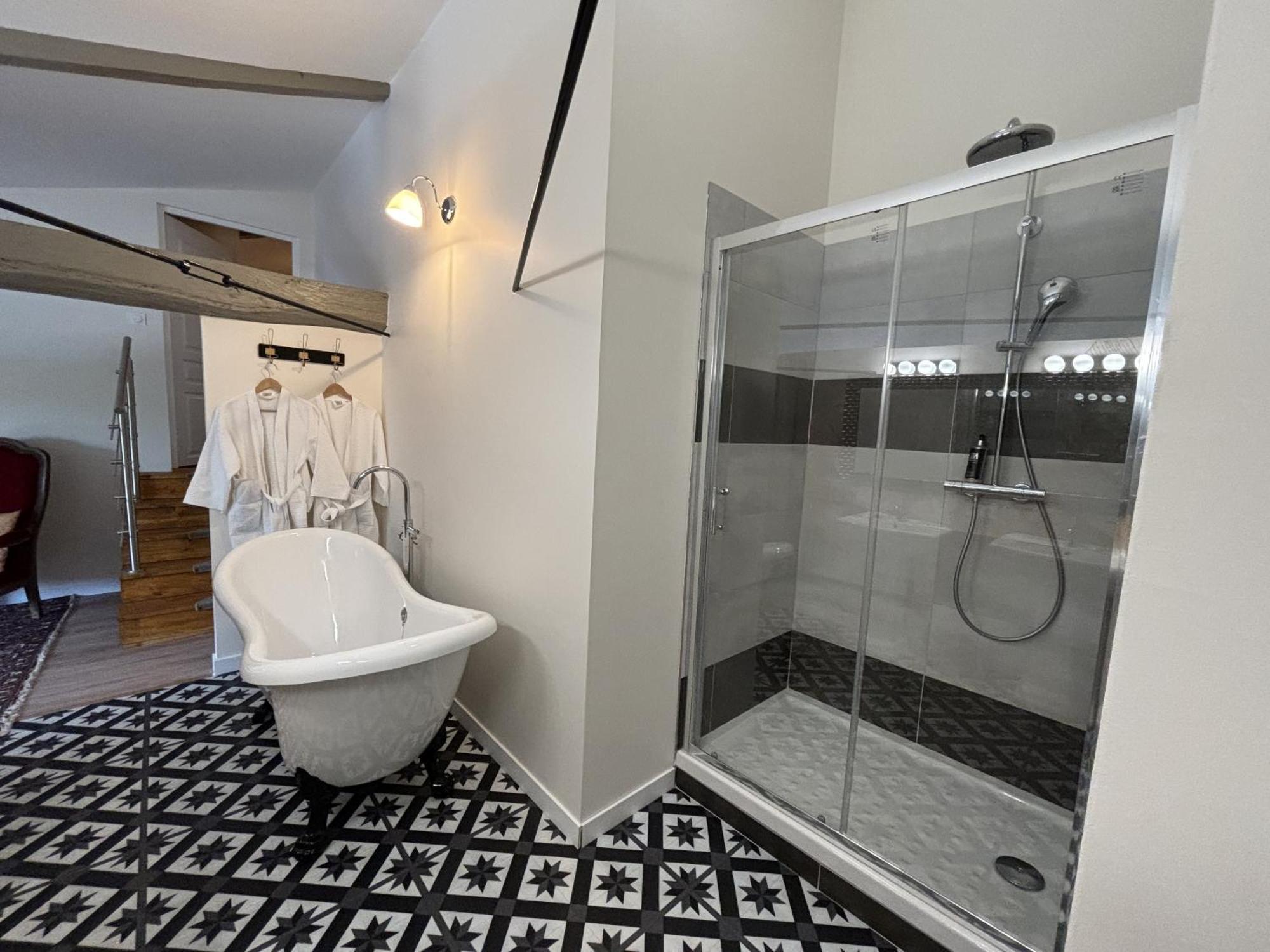 Maison Jeroboam Сант- Эстеф Номер фото